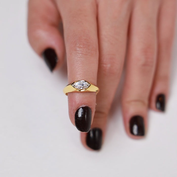 Eau Ring